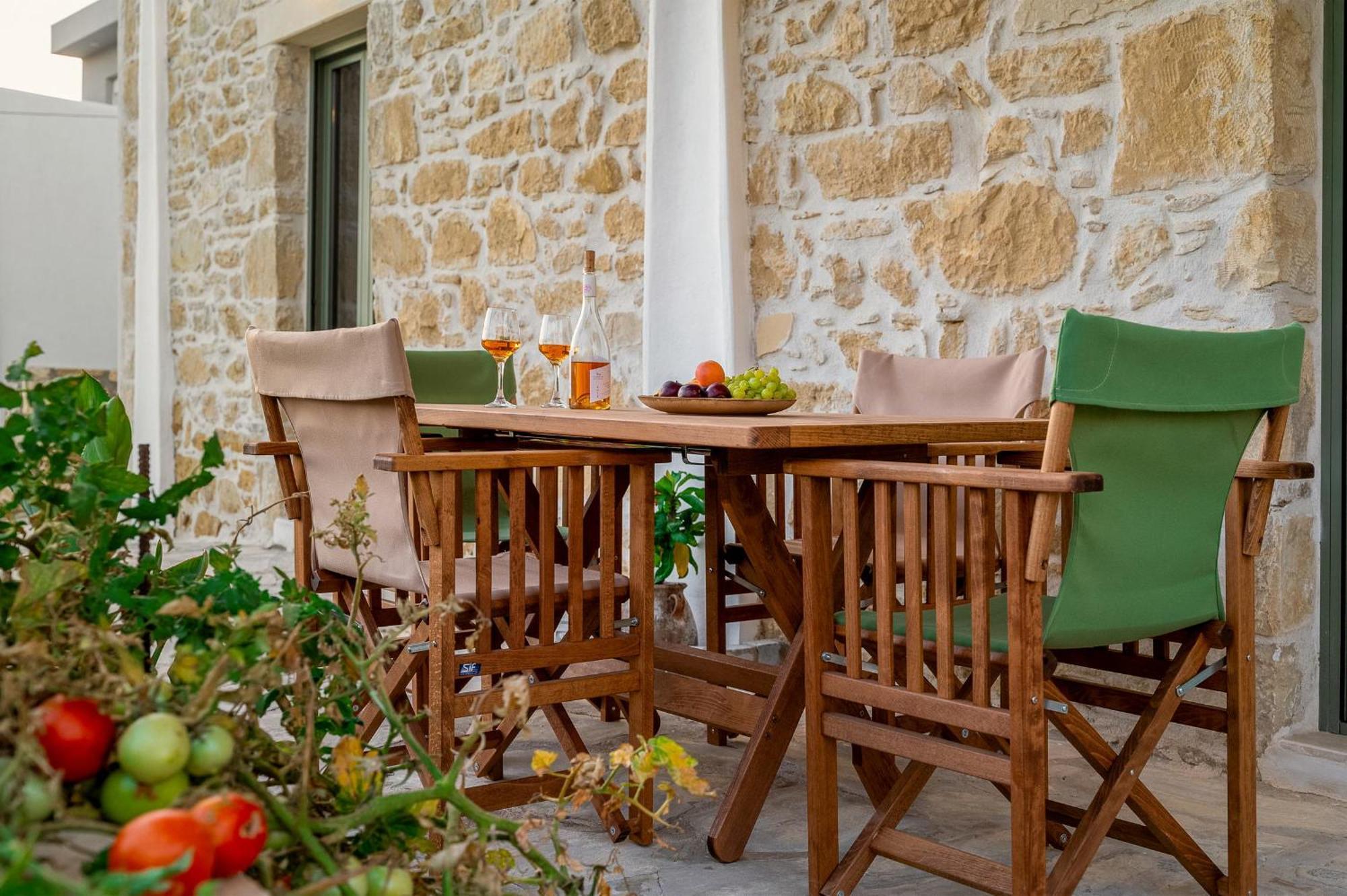 Papadia Luxury Apartments Pitsidia Esterno foto