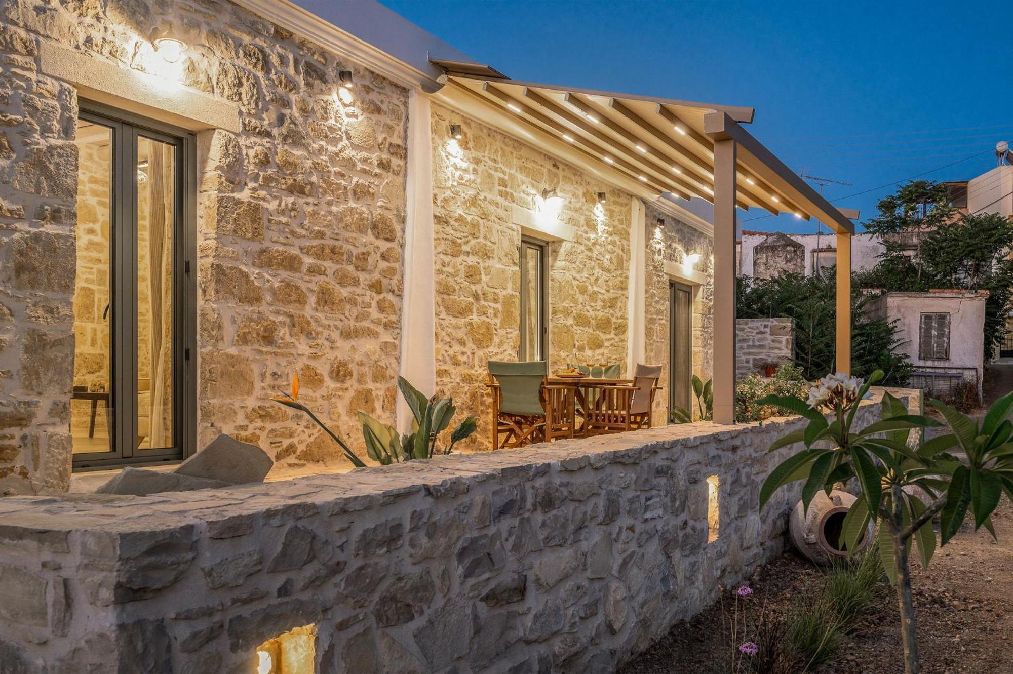Papadia Luxury Apartments Pitsidia Esterno foto