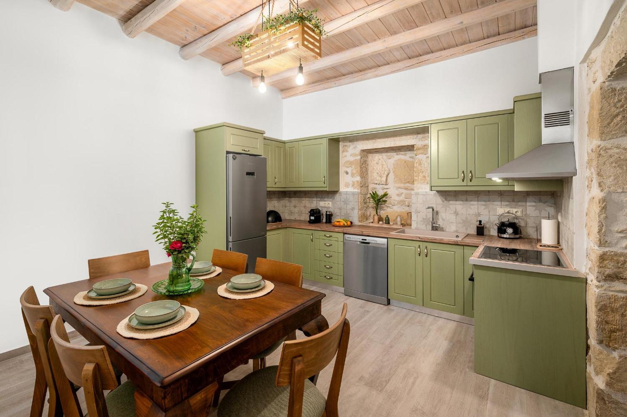 Papadia Luxury Apartments Pitsidia Esterno foto